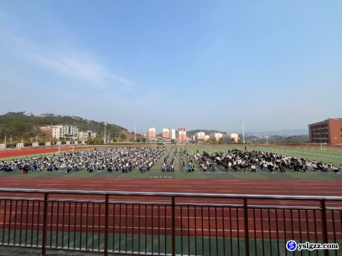 立德树人育桃李 逐梦未来启新程