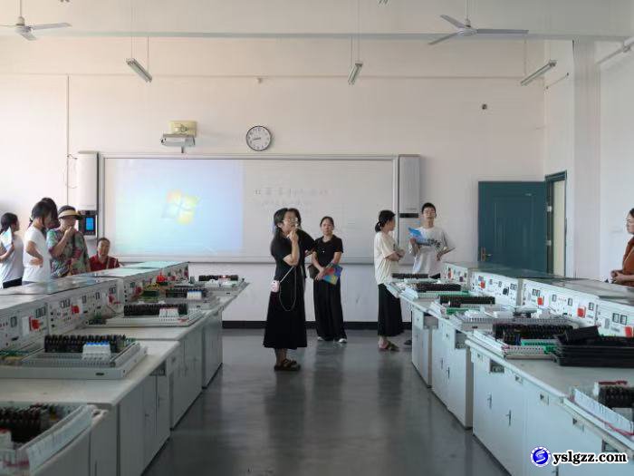 我校举行校园开放日活动