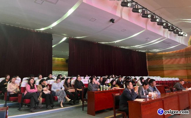 AI赋能提效率，智慧研修促成长