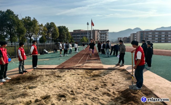 青春飞扬,拼搏赛场