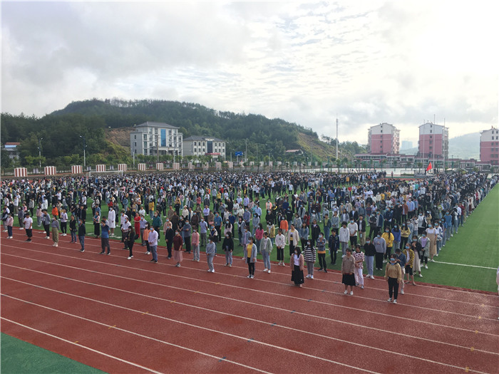 乘风破浪 逐梦远航